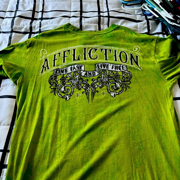 Men’s new affliction T-shirt xl only removed the tags never worn - Picture 1 of 3